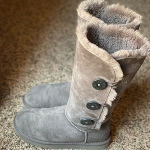 UGG Bailey Button Triplet II Boot